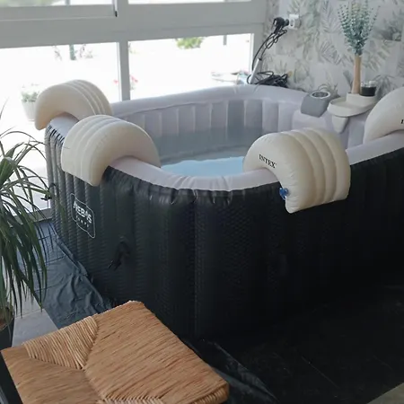 Holiday home Tres Rosas *