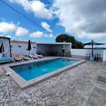 Tres Rosas بيت للعطل